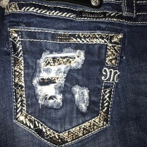 Size 29 Mid Rise, Boot Cut Miss Me Jeans